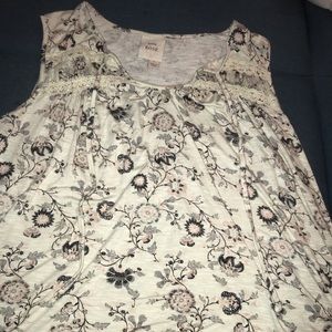 No sleeve floral shirt